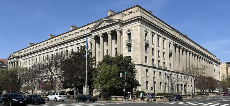 Fachada del edificio del Departamento de Justicia, en Washington D.C.