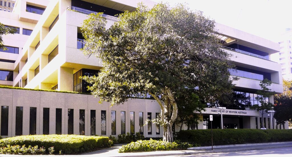 Exterior del Tribunal de Familia de Australia Occidental, un edificio judicial.