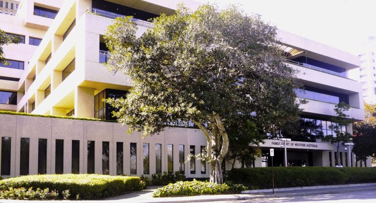 Exterior del Tribunal de Familia de Australia Occidental, un edificio judicial.